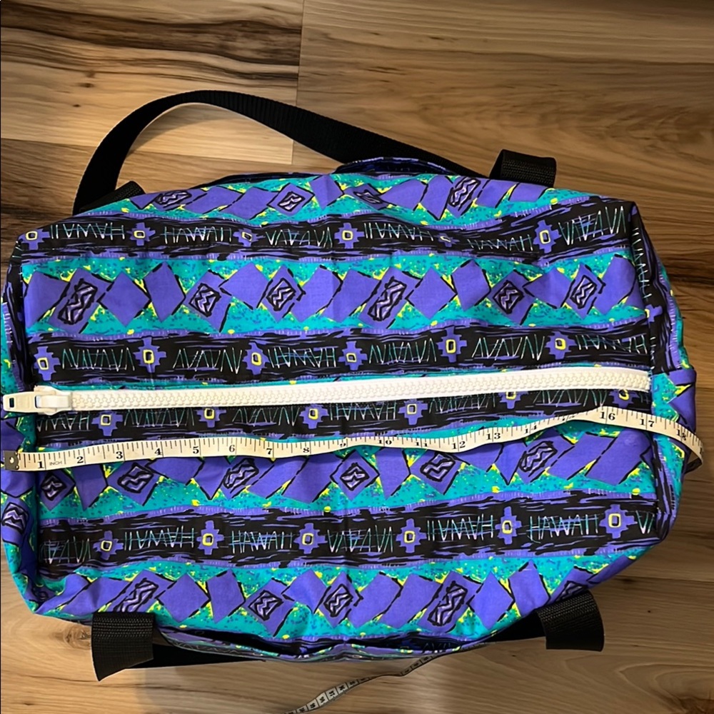 Colorful Retro Hawaii Duffle Bag NWOT - Picture 7 of 12